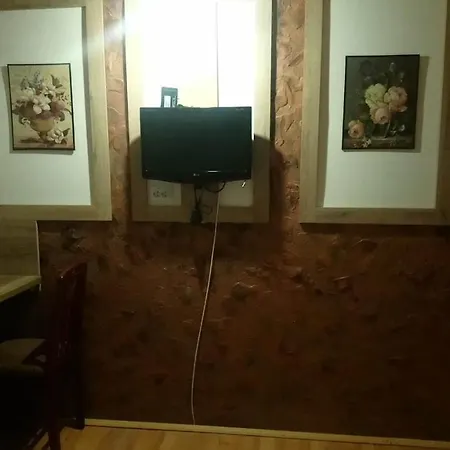 Guest house Soba Royal 5 *